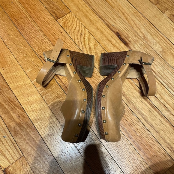 Evah Leather Ankle strap Chunky Block Boho Grommet Sandal Heels pumps retro stud - Picture 5 of 9